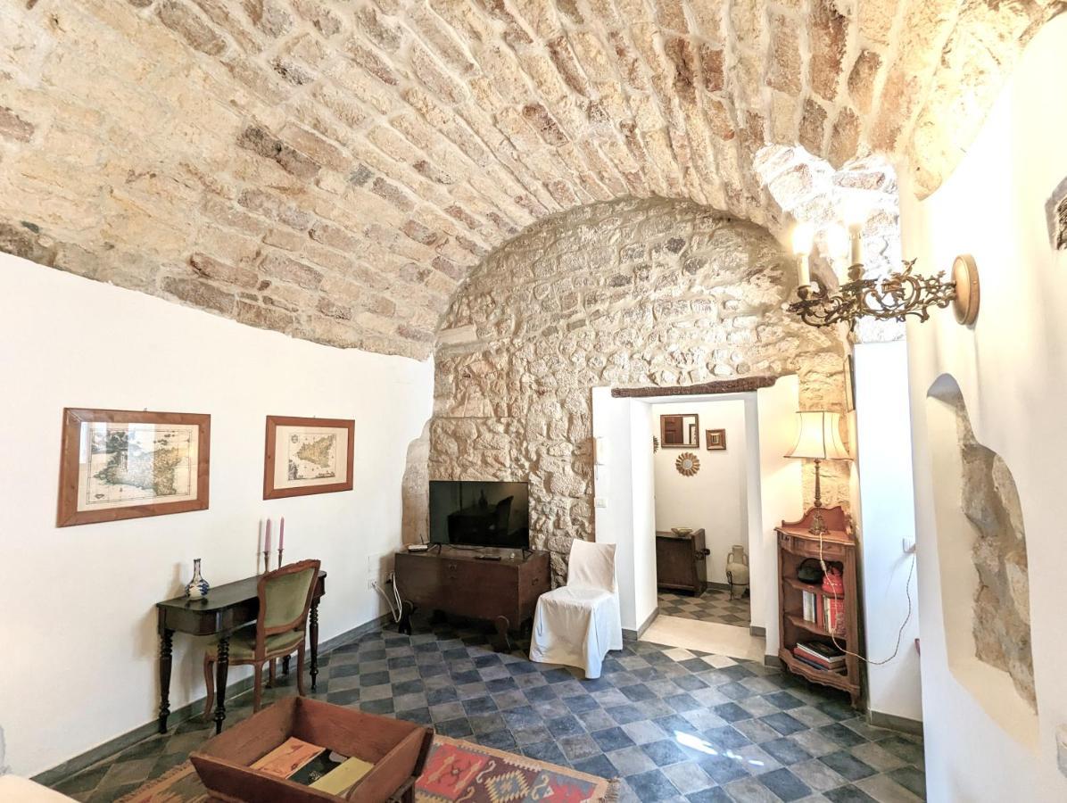 شقة La Casa Delle Fate سيراكوزا المظهر الخارجي الصورة