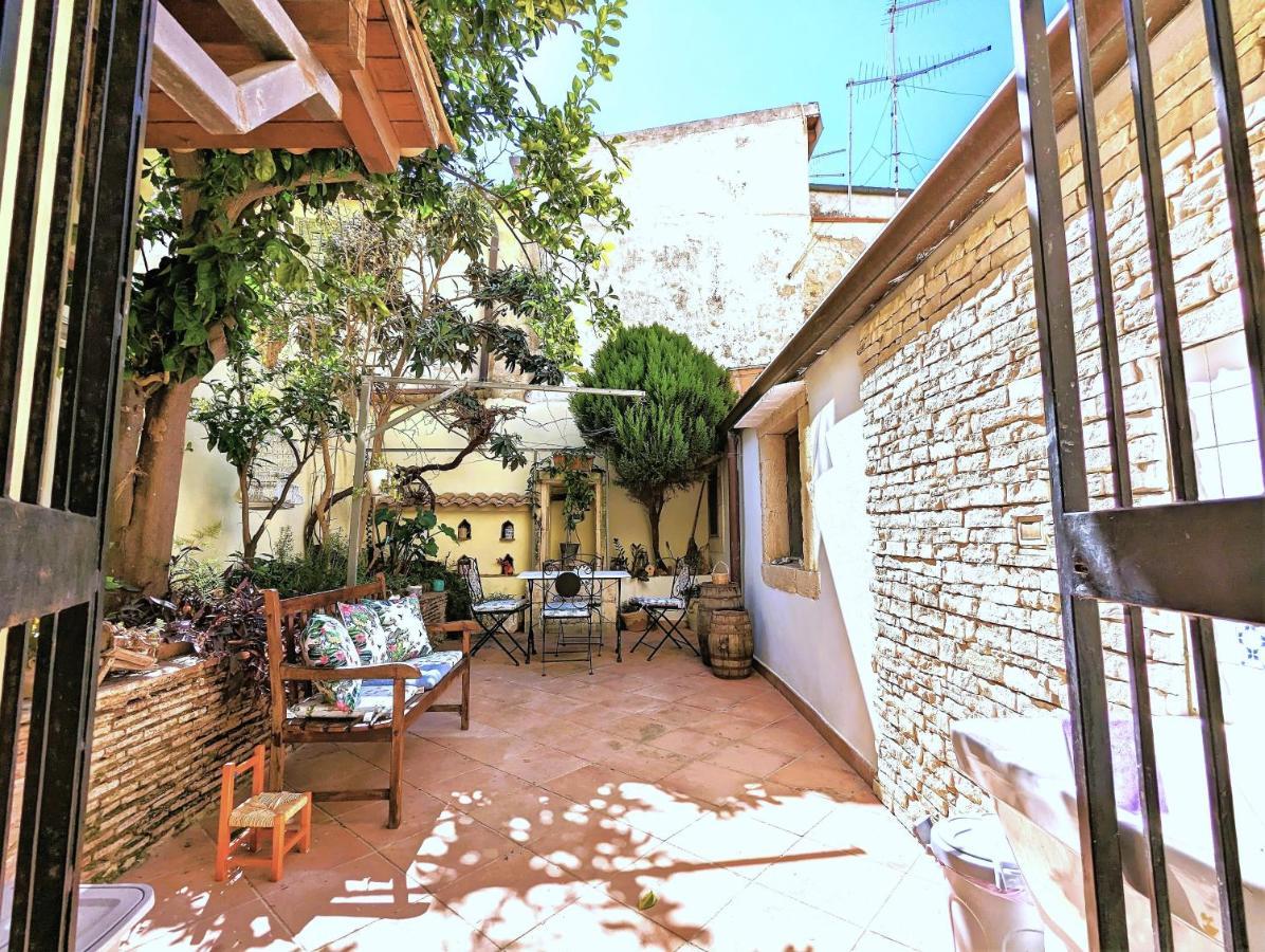 شقة La Casa Delle Fate سيراكوزا المظهر الخارجي الصورة