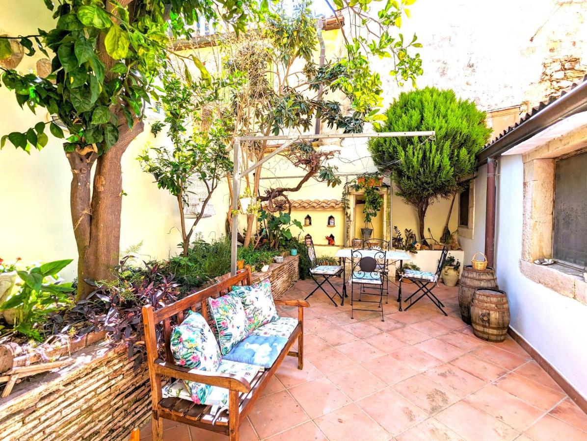 شقة La Casa Delle Fate سيراكوزا المظهر الخارجي الصورة